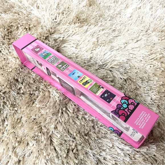iTouch Kid's Hello Kitty Blush Polka Dot TPU Strap Touchscreen Smart Watch - Picture 4 of 8